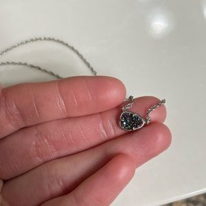 Kendra Scott necklace